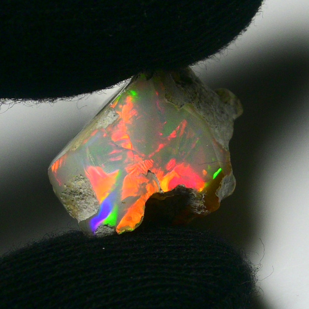 White Opal 21.25 Carats | Natural White Ethiopian Opal Rough - Ready for Cutting & Jewelry!