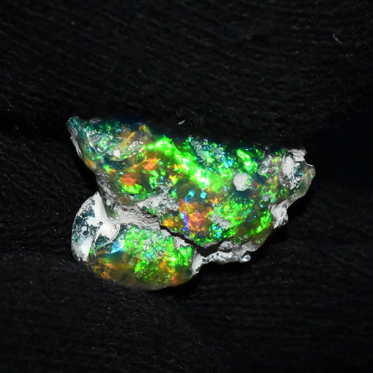 Black Opal Rough 4.00 Carats | Natural Ethiopian Opal Rough - Ready for Cutting & Jewelry | AAA Grade Opal Raw