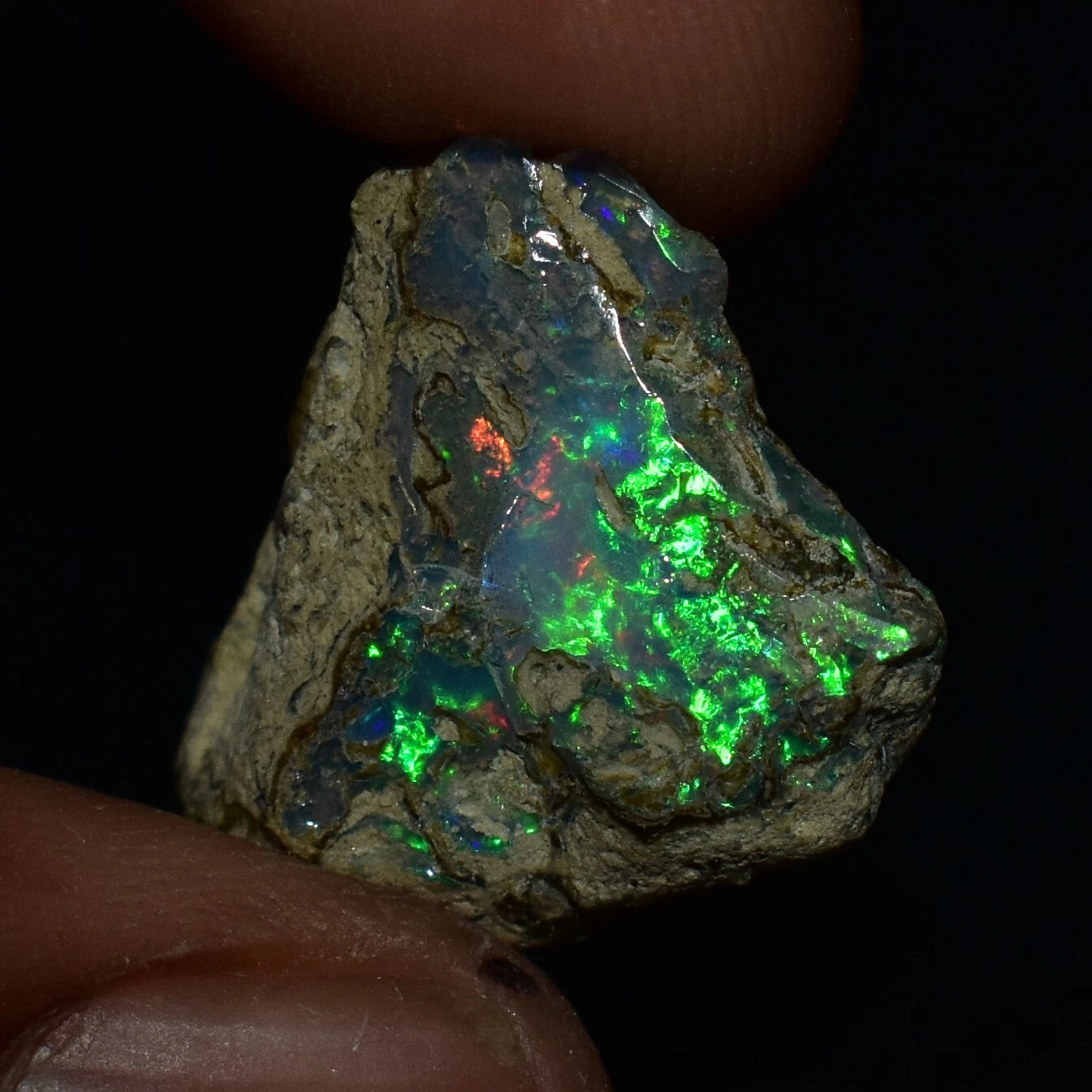Natural White Opal Rough 9.30 CTs, Ethiopian Welo Opal Raw Gemstone For Jewelry