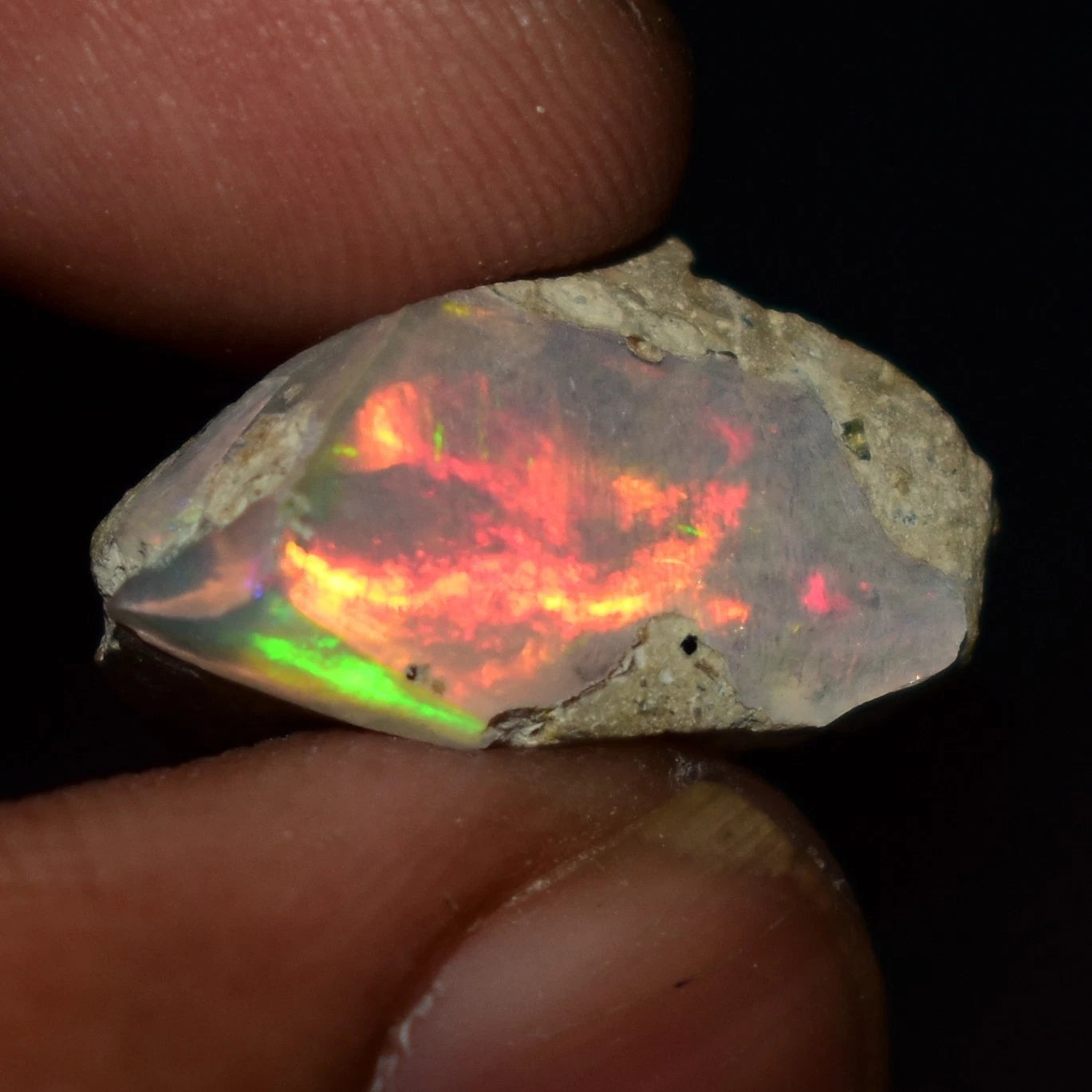 Natural White Opal Rough 8.05 CTS Ethiopian Welo Opal Raw Gemstone For Jewelry