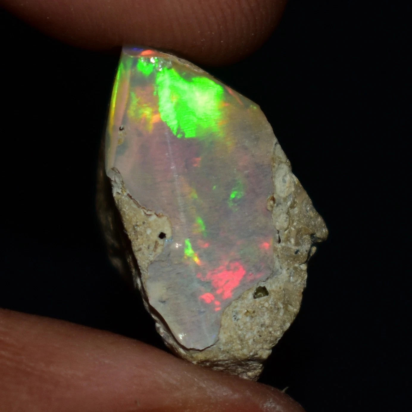 Natural White Opal Rough 8.05 CTS Ethiopian Welo Opal Raw Gemstone For Jewelry