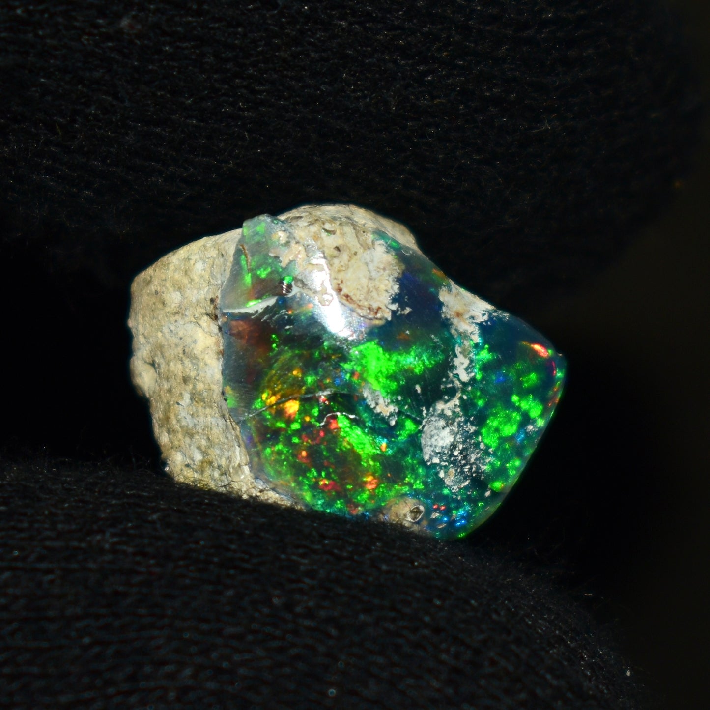 Black Opal Rough 9.05 Carats | Natural Ethiopian Opal Rough - Ready for Cutting & Jewelry | AAA Grade Opal Raw