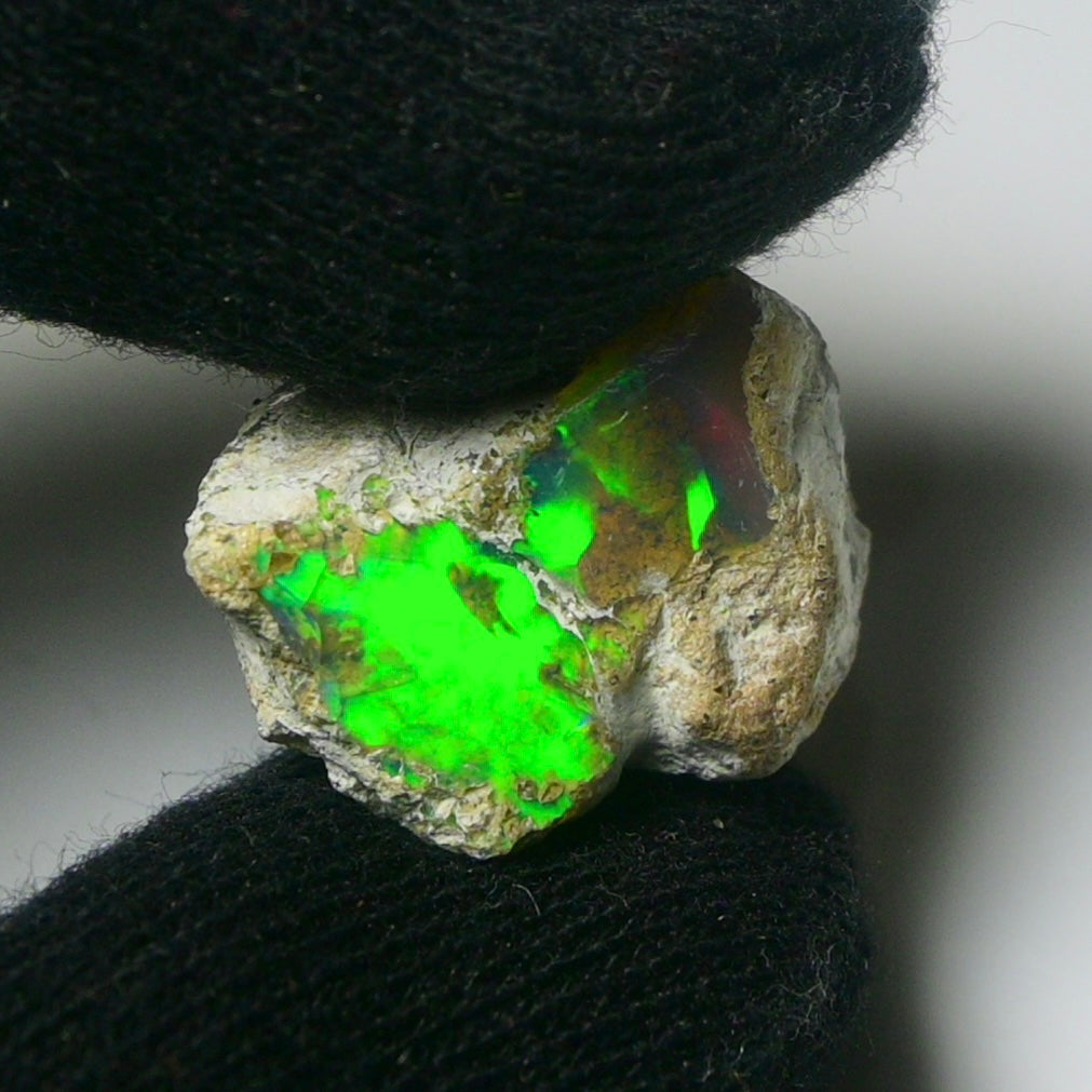 White Opal 19.20 Carats | Natural White Ethiopian Opal Rough - Ready for Cutting & Jewelry!