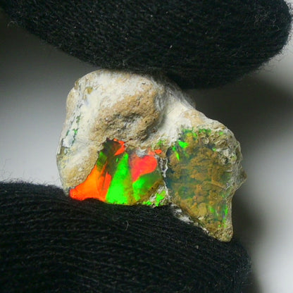 White Opal 19.20 Carats | Natural White Ethiopian Opal Rough - Ready for Cutting & Jewelry!