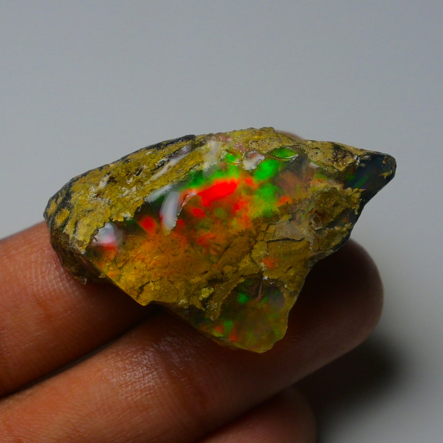 Opal Rough Specimen    44.20 Carat (8.8g) | 100% Natural Ethiopian Opal Raw