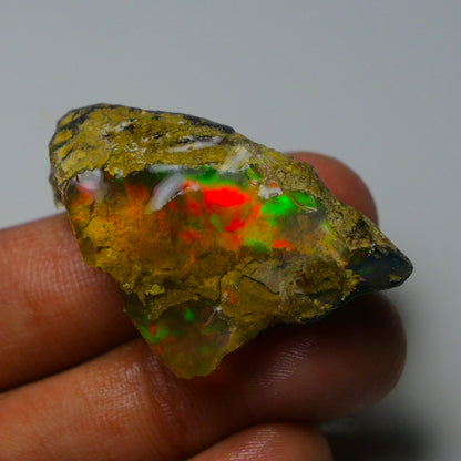 Opal Rough Specimen    44.20 Carat (8.8g) | 100% Natural Ethiopian Opal Raw
