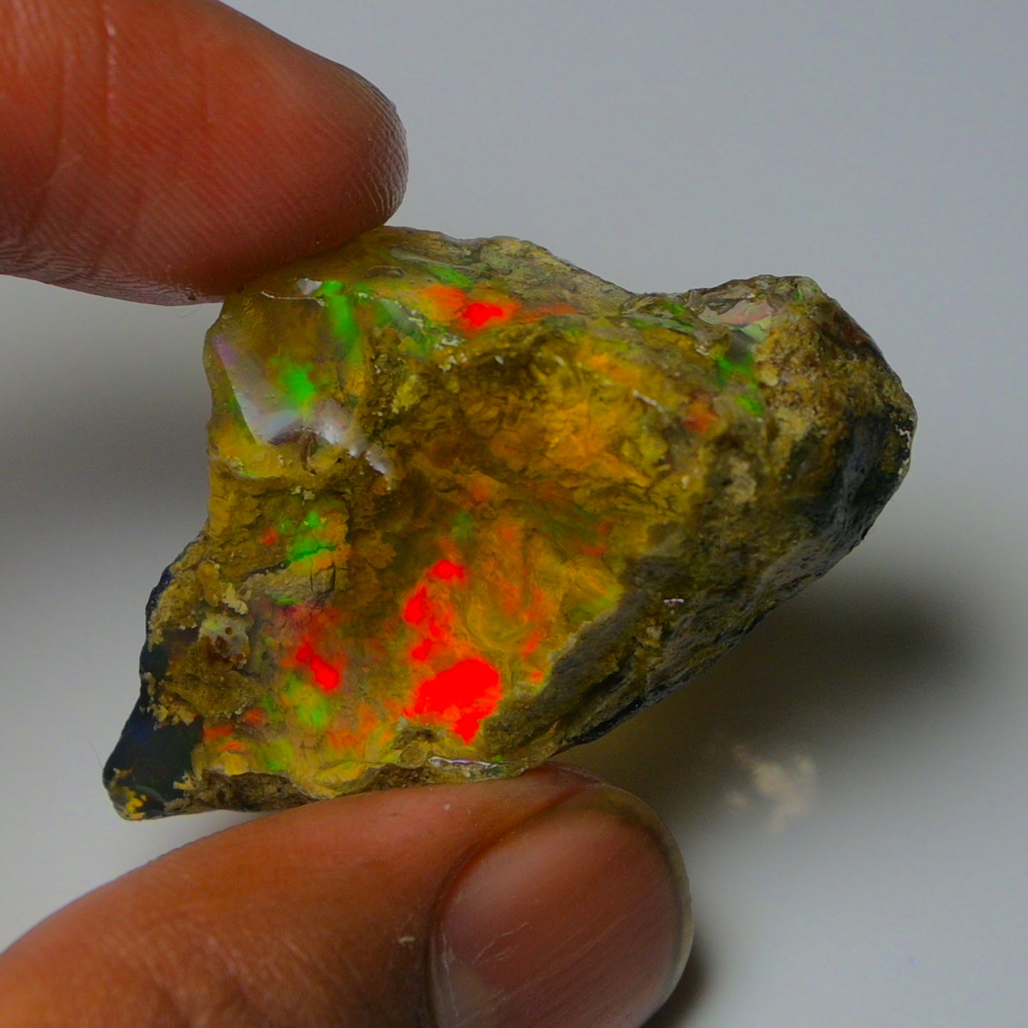 Opal Rough Specimen    44.20 Carat (8.8g) | 100% Natural Ethiopian Opal Raw