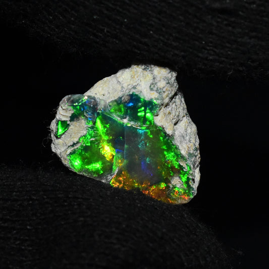 Black Opal Rough 7.35 Carats | Natural Ethiopian Opal Rough - Ready for Cutting & Jewelry | AAA Grade Opal Raw