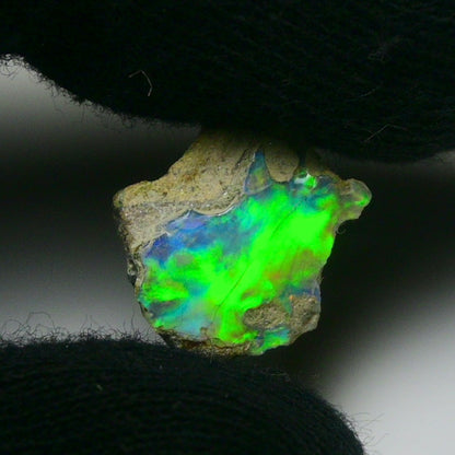White Opal 4.90 Carats | Natural White Ethiopian Opal Rough - Ready for Cutting & Jewelry!