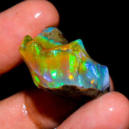 Opal Rough Specimen 27.5 Carat (5.5g) | 100% Natural Ethiopian Opal Raw