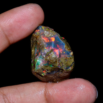 Opal Rough Specimen 44.5 Carat (8.9g) | 100% Natural Ethiopian Opal Raw