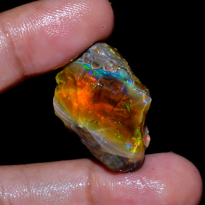 Opal Rough Specimen 29.5 Carat (5.9g) | 100% Natural Ethiopian Opal Raw