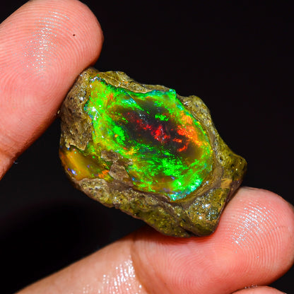 Opal Rough Specimen 24.00 Carat (4.8g) | 100% Natural Ethiopian Opal Raw