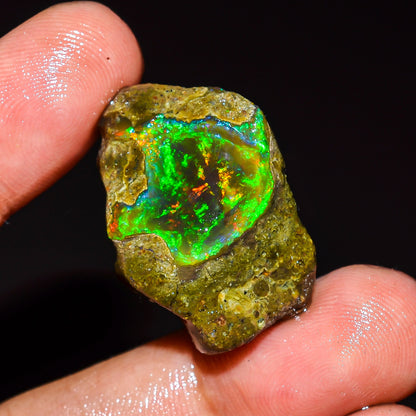Opal Rough Specimen 24.00 Carat (4.8g) | 100% Natural Ethiopian Opal Raw