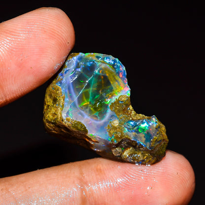 Opal Rough Specimen 19.5 Carat (3.9g) | 100% Natural Ethiopian Opal Raw