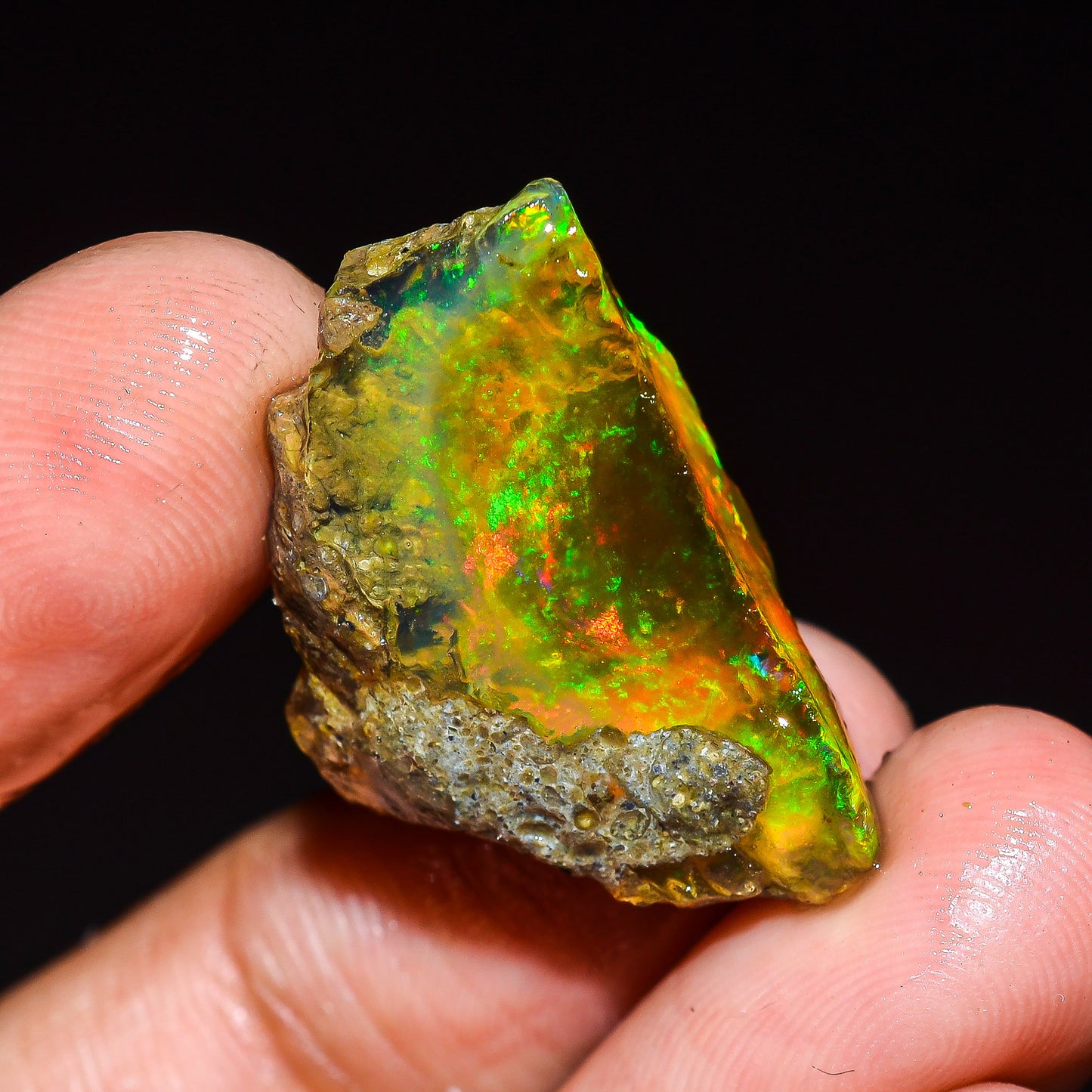 Opal Rough Specimen 19.5 Carat (3.9g) | 100% Natural Ethiopian Opal Raw