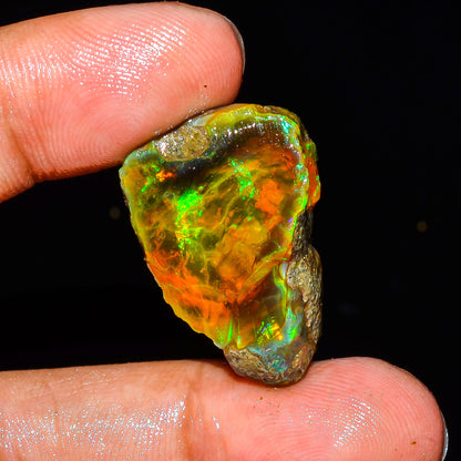 Opal Rough Specimen 23.5 Carat (4.7g) | 100% Natural Ethiopian Opal Raw
