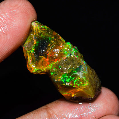 Opal Rough Specimen 23.00 Carat (4.6) | 100% Natural Ethiopian Opal Raw