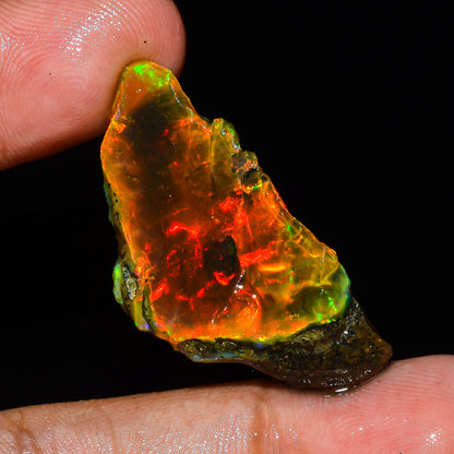Opal Rough Specimen 23.5 Carat (4.7g) | 100% Natural Ethiopian Opal Raw