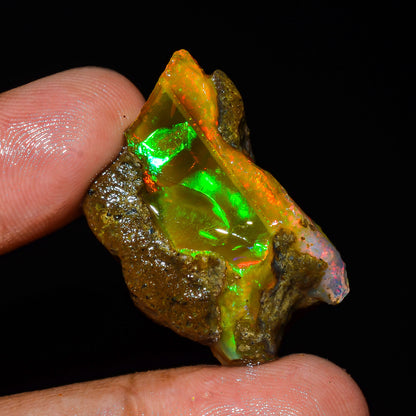 Opal Rough Specimen 23.00 Carat (4.6g) | 100% Natural Ethiopian Opal Raw