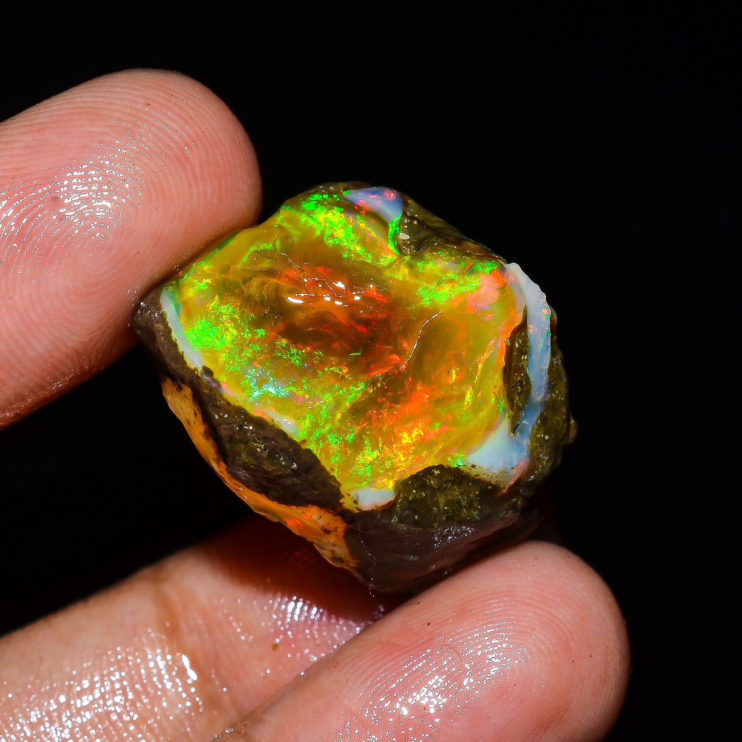 Opal Rough Specimen 29.00 Carat (5.8g) | 100% Natural Ethiopian Opal Raw