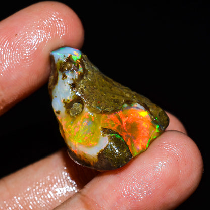Opal Rough Specimen 29.00 Carat (5.8g) | 100% Natural Ethiopian Opal Raw
