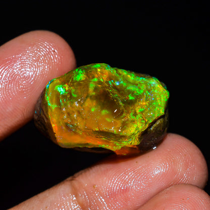 Opal Rough Specimen 29.50 Carat (5.9) | 100% Natural Ethiopian Opal Raw (Copy)