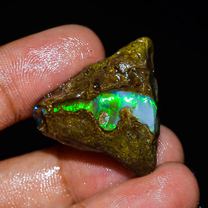 Opal Rough Specimen 23.00 Carats (4.6g) | 100% Natural Ethiopian Opal Raw