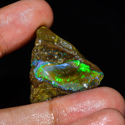 Opal Rough Specimen 23.00 Carats (4.6g) | 100% Natural Ethiopian Opal Raw