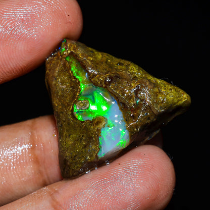 Opal Rough Specimen 23.00 Carats (4.6g) | 100% Natural Ethiopian Opal Raw
