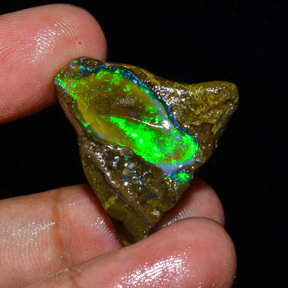 Opal Rough Specimen 23.00 Carats (4.6g) | 100% Natural Ethiopian Opal Raw