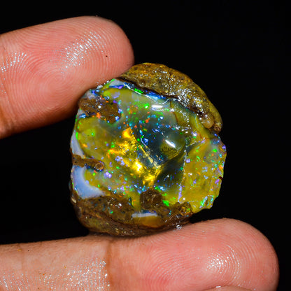 Opal Rough Specimen 25.5 Carats (5.1g) | 100% Natural Ethiopian Opal Raw