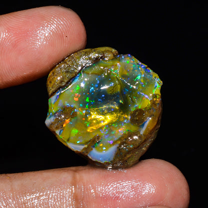 Opal Rough Specimen 25.5 Carats (5.1g) | 100% Natural Ethiopian Opal Raw