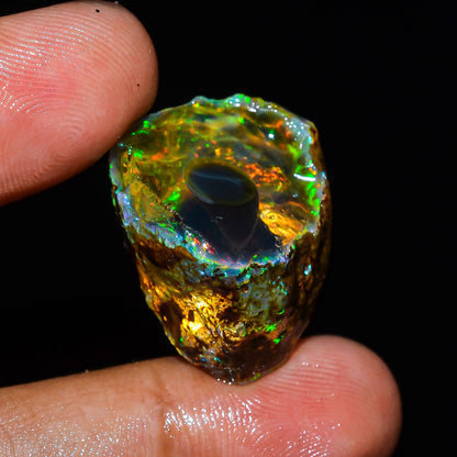 Opal Rough Specimen 28.00 Carats (5.6) | 100% Natural Ethiopian Opal Raw