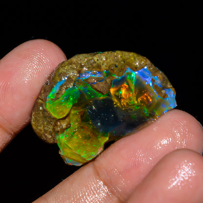 Opal Rough Specimen 33.5 Carat (6.7g) | 100% Natural Ethiopian Opal Raw