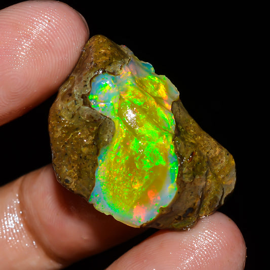 Opal Rough Specimen 28.5 Carat (5.7g) | 100% Natural Ethiopian Opal Raw