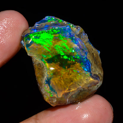 Opal Rough Specimen 33.5 Carat (6.7g) | 100% Natural Ethiopian Opal Raw