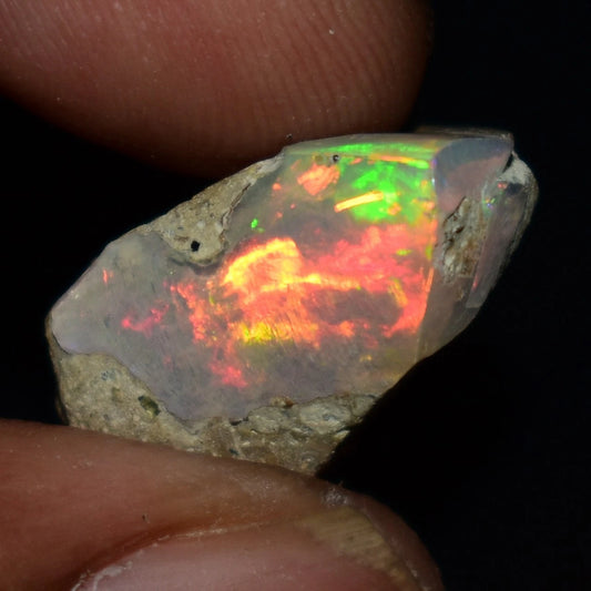 Natural White Opal Rough 8.05 CTS Ethiopian Welo Opal Raw Gemstone For Jewelry