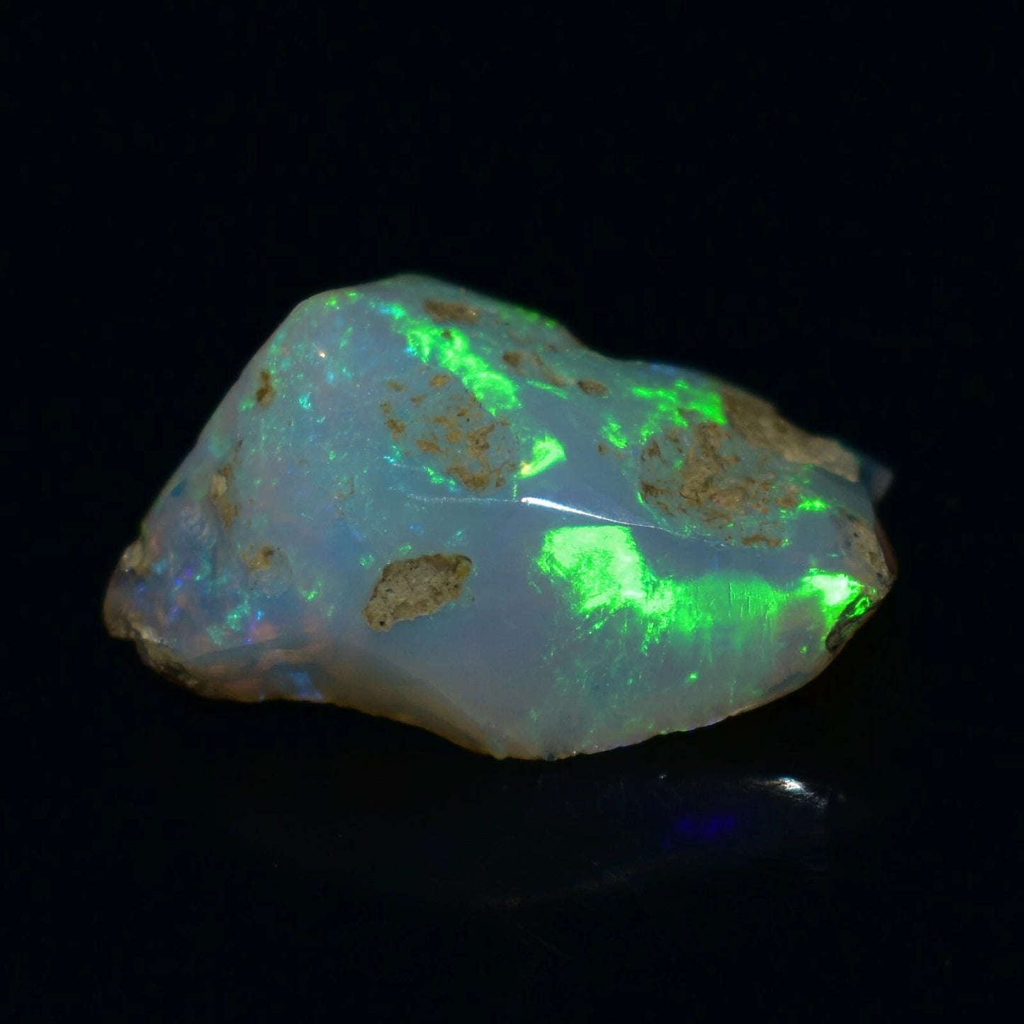 Premium Polished White Ethiopian Opal Rough 11.75 CTs Opal Gemstone For Jewelry